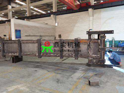 長(zhǎng)興鋼結(jié)構(gòu)噴漆施工